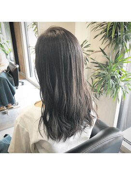 ローラム(LOLAM) 暗めアッシュカラー