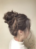 ネオリーブリノア 北千住東口店(Neolive Linoa)&nbsp;ゆるふわお団子ヘアセット　卒業式