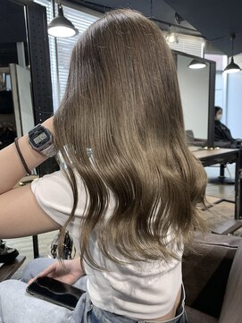 アルカナ 明治神宮前原宿(ARCANA) 艶ベージュ　グレージュ　透明感カラー　hiro