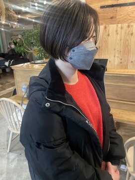 ウィークエンド(WEEKEND) ナチュラルベージュ×丸みショート