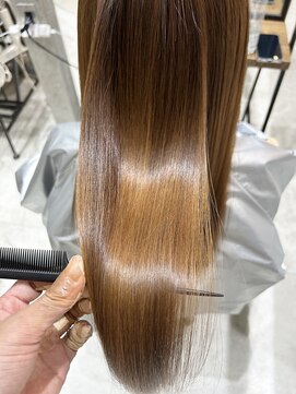 フェリア 渋谷(Feria) 【Feria渋谷】Gishi限定クーポン美髪矯正