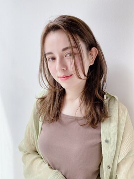 ガーランドツー(Garland 2F) ◎くびれヘア小顔カット外ハネレイヤーボブ大人かわいい《池袋》