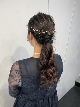 ロットアニバース(lott annibirth) 【髪質改善】ふわふわポニーテールアレンジ@SARASA