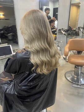 レックス 中野(rex) ホワイトブロンド