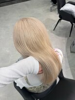 ジーナリア(Xena ria)&nbsp;《rena》ホワイトブロンド