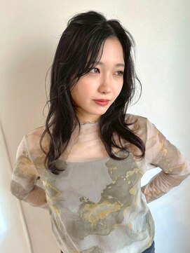アンニュ(annuy) ダークグレージュ 透明感カラー 顔周りカット 20代 髪質改善