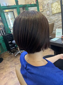 ヘアーラウンジ アンフィ 井土ヶ谷(Hair Lounge Anphi) ショートボブ