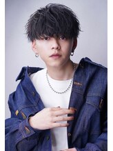 【もう担当者選びに迷わない】カラー、パーマなどの各技術に特化したしたスタイリストが勢揃い！