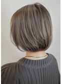 デザインカラーレイヤーカットウェットヘアオリーブベージュ白髪