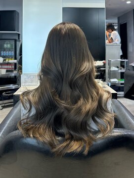 フィーネ 吉祥寺(Fi -Ne) オリーブグレージュ/韓国レイヤー/プルエクステ