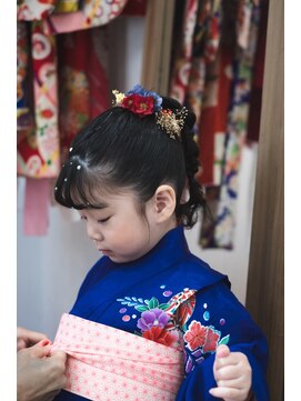 シーム(Seamu) 七五三ヘア編みおろし♪