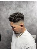 MEN’S HAIR/サーフカール/刈り上げセンターパート/本八幡