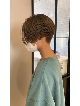 スリー(THREE) 刈り上げマッシュショート