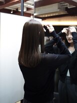 アナンダ(ananda)&nbsp;艶感とまとまりが良いロングヘア