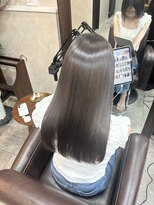 シアー 福岡天神店(SHEER.) 髪質改善×縮毛矯正×酸性ストレート【天神,福岡天神美容室】