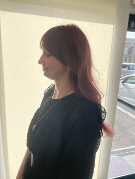 ナンバーフォーナチュラル 戸祭(NO4 natural) 60. ピンクブラウン/ワンカールロング/顔周り/ナチュラル