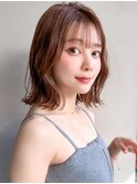 シースルーバング前髪グレージュハッシュカット薄めバング