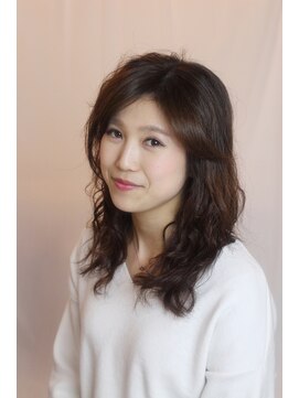 ボージュ (VOSGES) くしゅふわパーマ