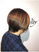 ショートボブ