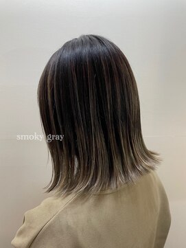 ティージェー天気予報 パートナイン 末広店(TJ Part9) スモーキーグレイ×ハイライト×外ハネミディ