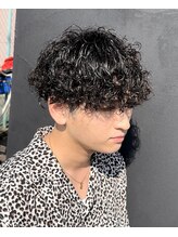 ダズルヘアーエイチ(DAZZLE hair H) 尾崎指名/プードルパーマ/波巻き/ツイスパ/メッシュ