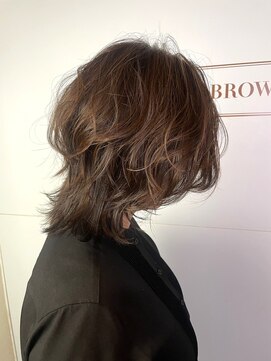 ケイトブラウン(KATE BROWNE) 大人のウルフヘア 束感コテ巻き