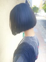 ユキオ オブ ヘアー(YUKIO of Hair) 20代30代前下がりショートツヤ感ボブウルフレイヤーカット