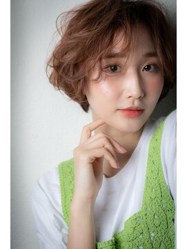 カバーヘア ブリス 川口(COVER HAIR bliss) カーキベージュ大人ハイライトひし形ショートw川口20代30代40代