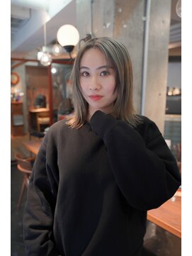 アザー(o. the .r) ハイトーンとローライト