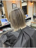 バレイヤージュ、ハイライト、レイヤーロング、グレーベージュ