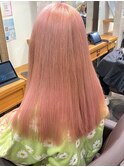 ダブルカラーミルクティーベージュカラーショートボブブリーチ