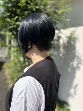 ピア(Pia) 刈り上げショート