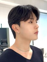 スキル ミナム 表参道(SKILL MiNam)&nbsp;カルマヘアダウンパーマメンズセンターパート韓国ヘア