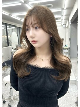 ロンド マーレ 天神大名店(Lond mare) ミディアムレイヤー/似合わせカット/ダークアッシュ