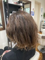 アットライク(@like)&nbsp;多毛・くせ毛を自然な縮毛矯正でまとまる髪へ