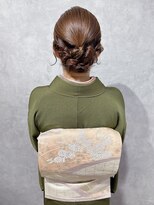 リンク(Link)&nbsp;大人上品な編み込みシニヨン｜着物ヘアセット