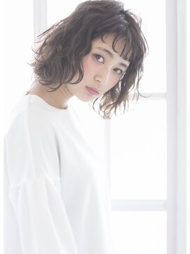 シャンプー 本店(SHAMPOO) ちょい攻めハードウェーブなパッツンボブ