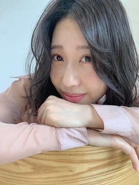 アンニュ(annuy) 透明感たっぷりブルーブラックカラー♪