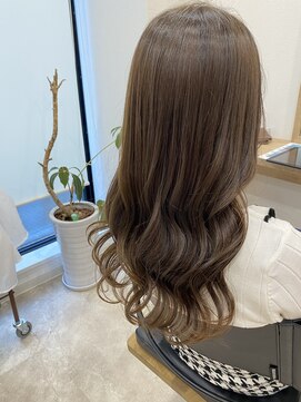 エンタリティ(entality) 世代問わず大人気!透明感ベージュ☆