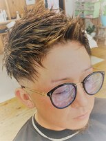 マハロ(MAHALO) フェードカット　ゴールドメッシュ#三重#四日市