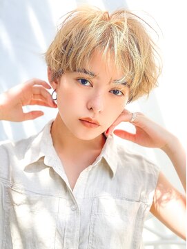 アグ ヘアー カリラ 谷山2号店(Agu hair caolila) 《Agu hair》メンズライクもフェミニンも叶える万能ショート