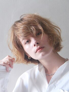 ブリック(BRICK.S) ニュアンスカールボブ