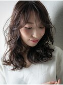 グレージュアッシュ波巻きフレンチカジュアルx戸頭20代30代40代