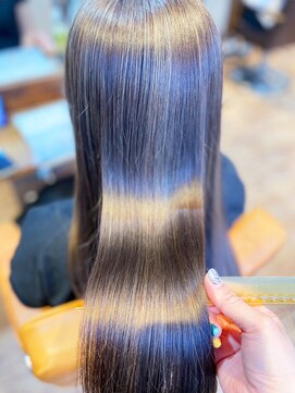 カミビトグロウ(kamibito glow) 20代30代40代大人可愛い髪質改善カラー艶感ストレート透明感