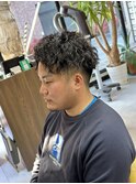 チリつかないツイストスパイラルパーマ