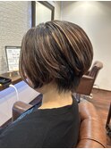 メッシュもしてるのに縮毛矯正と小顔補正立体カット・・・だと?
