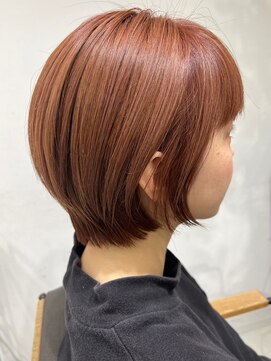 アイウィル(Ai WilL) 丸みショートボブ　テラコッタカラー　オレンジカラー