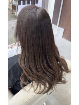 ヘアーアンドエステティック ヴェリス(hair&esthetic Velis) 【Velis】ナチュラルハイライトグラデーションカラー30代40代◯