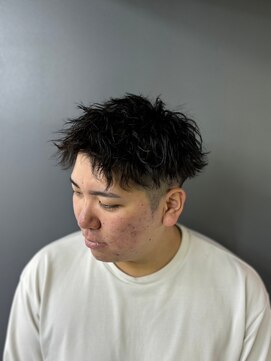 グリーディーフォックス 三軒茶屋(GreedyFOX) 波巻き/マッシュパーマ/ウルフ/ハイライト<理容室>