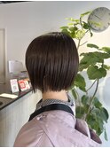 切りっぱなしミニボブ